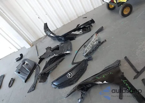 2015 Acura Tlx V6 Advance z USA, uszkodzony, nr VIN 19UUB2F77FA010816